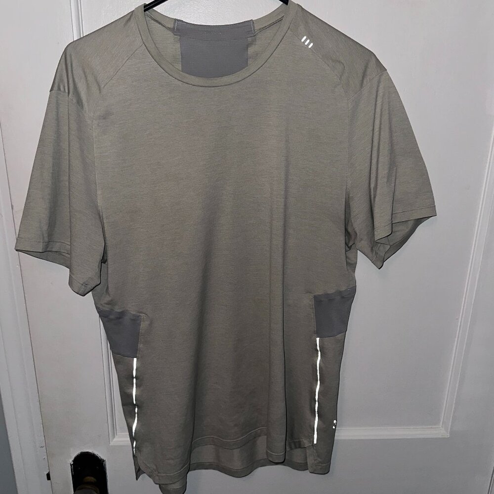 Fast and Free Short Sleeve Heathered Silverstone/Sea Salt - Men's Medium